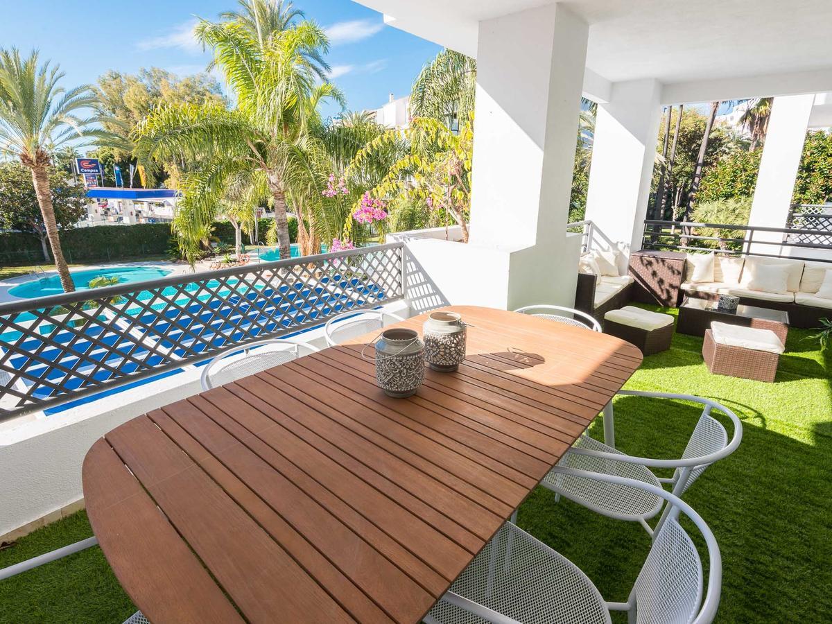 Vacation Marbella I Contemporary Central Apartment, Swimming-Pool, 24-7 Security, A Minute From The Marina, The Sea And Luxury Shopping Екстер'єр фото