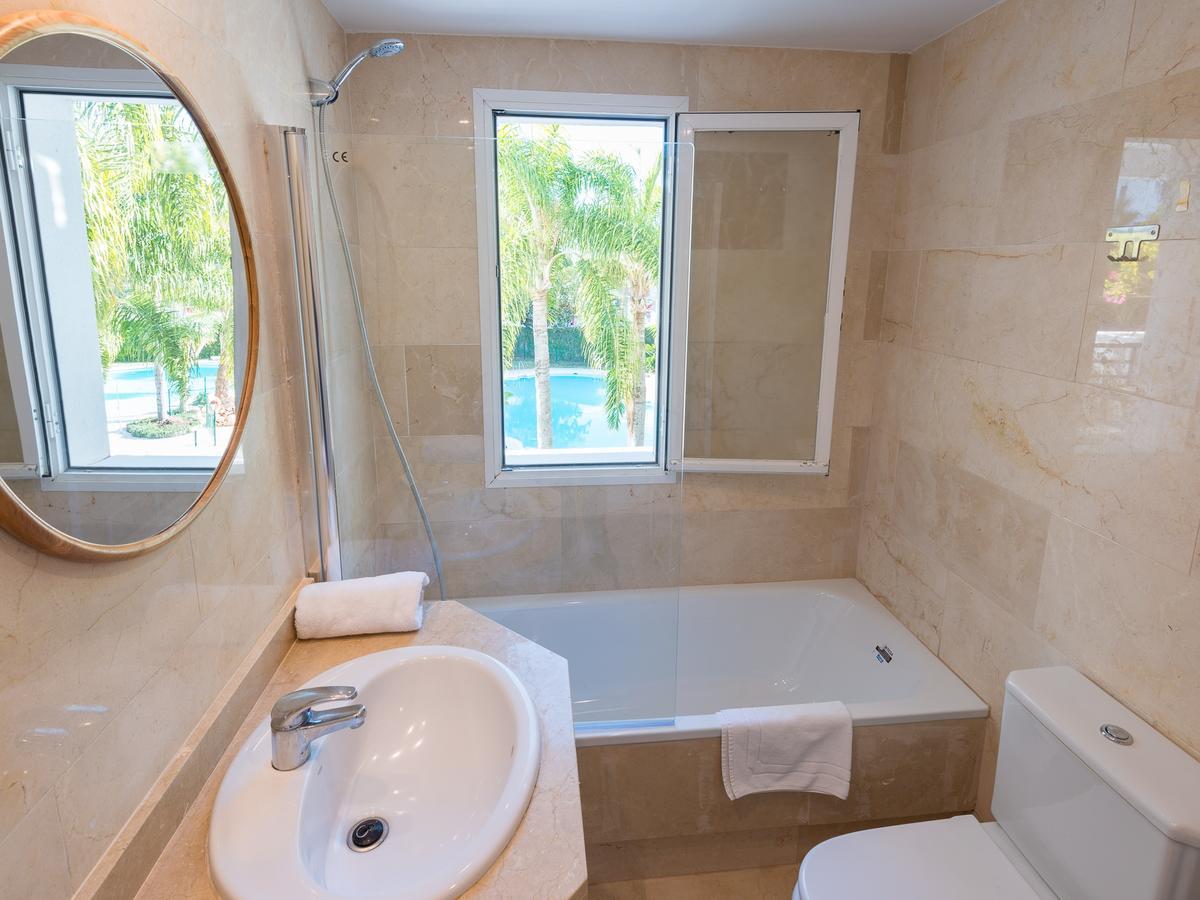 Vacation Marbella I Contemporary Central Apartment, Swimming-Pool, 24-7 Security, A Minute From The Marina, The Sea And Luxury Shopping Екстер'єр фото