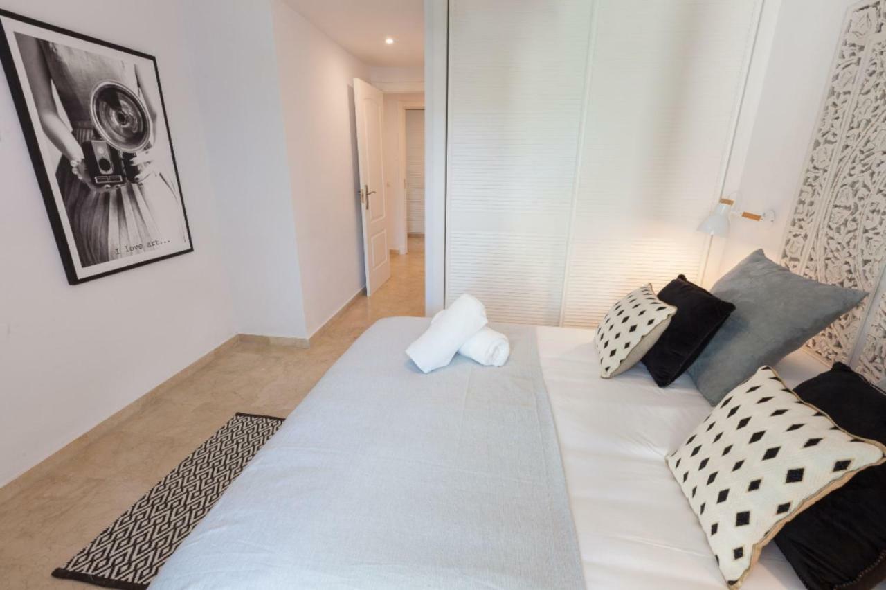 Vacation Marbella I Contemporary Central Apartment, Swimming-Pool, 24-7 Security, A Minute From The Marina, The Sea And Luxury Shopping Екстер'єр фото