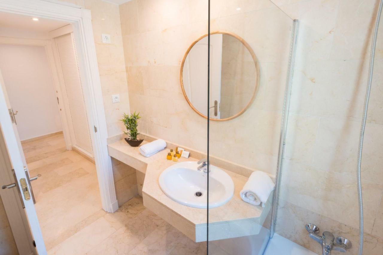 Vacation Marbella I Contemporary Central Apartment, Swimming-Pool, 24-7 Security, A Minute From The Marina, The Sea And Luxury Shopping Екстер'єр фото